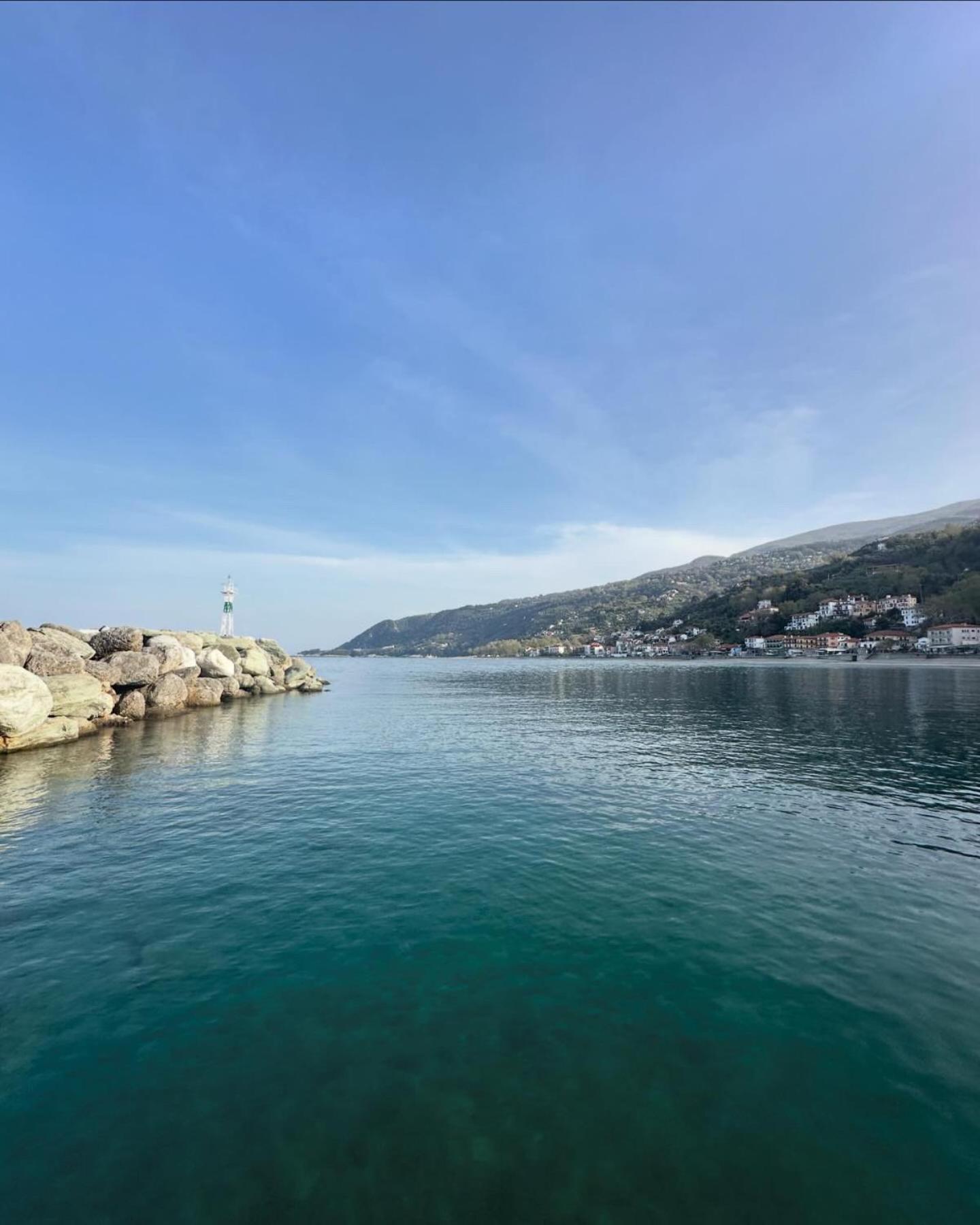 Amelia Beach Apartments Agios Ioannis  エクステリア 写真