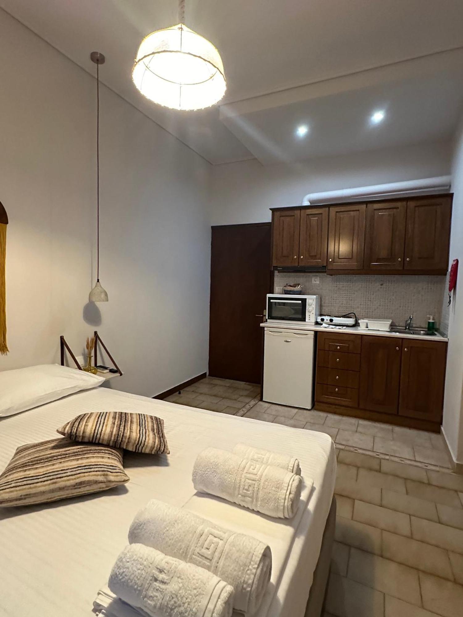 Amelia Beach Apartments Agios Ioannis  エクステリア 写真
